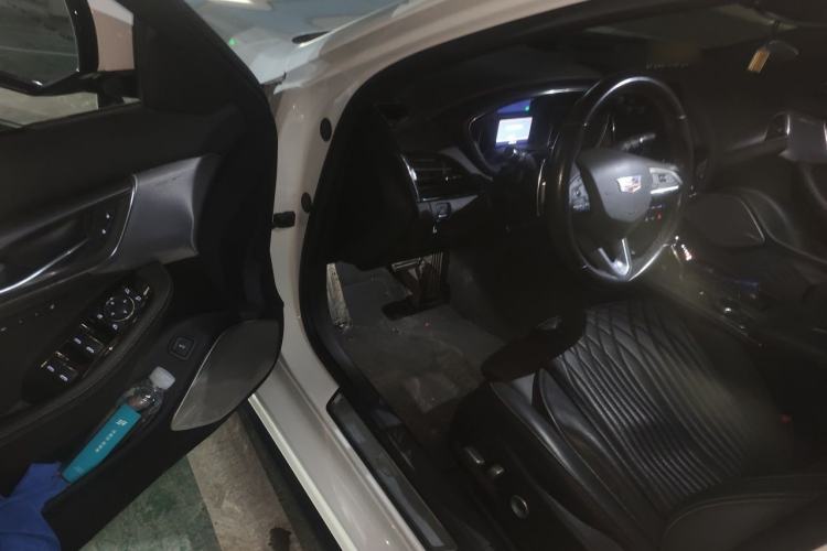 Used Cadillac CT5 2020 28T Leading Sport Model Interior 3