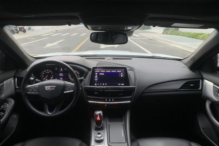 Used Cadillac CT5 2020 Revised Version 28T Luxury Edition Interior 4