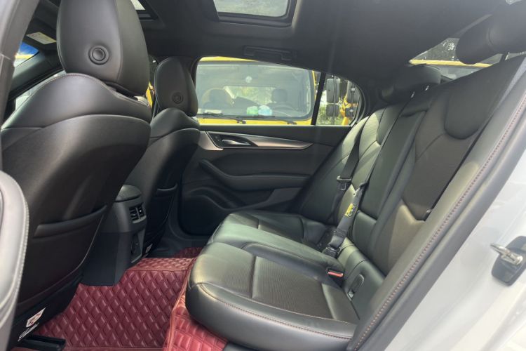 Used Cadillac CT5 2020 Updated 28T Leading Sporty Version Interior 4