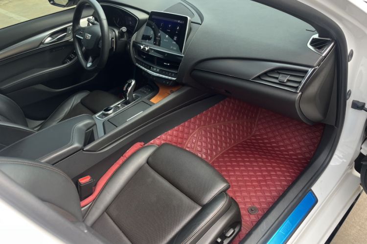 Used Cadillac CT5 2020 Updated 28T Leading Sporty Version Interior 5