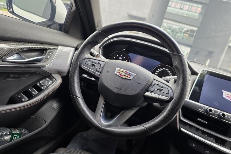 Used Cadillac CT5 2020 Revised 28T Platinum Sport Edition Interior 6