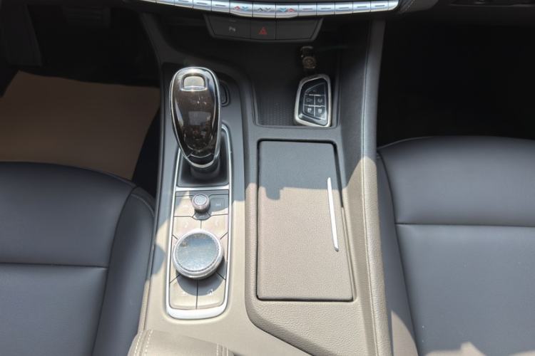 Used Cadillac CT5 2020 28T Fashion Edition Interior 7