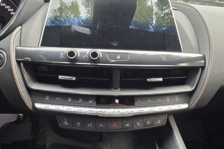Used Cadillac CT5 2020 Revised 28T Platinum Sport Edition Interior 7