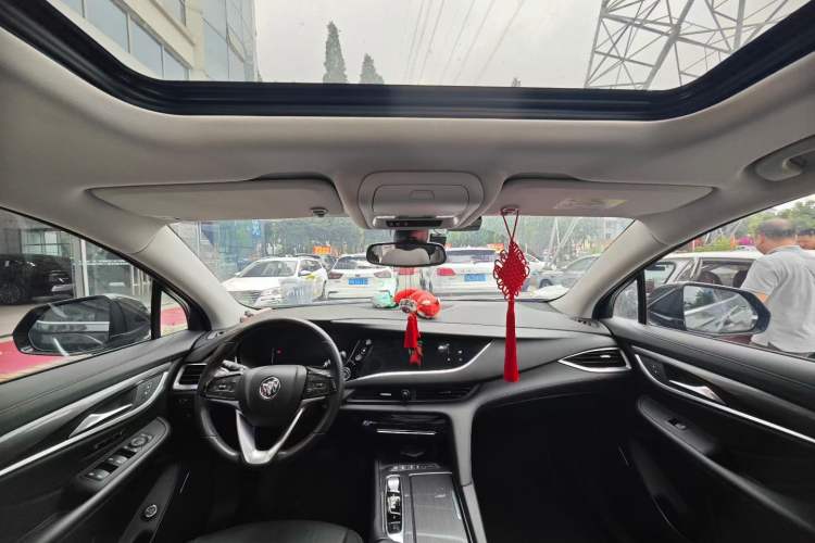 Used Cadillac CT5 2020 28T Fashion Edition Interior 8