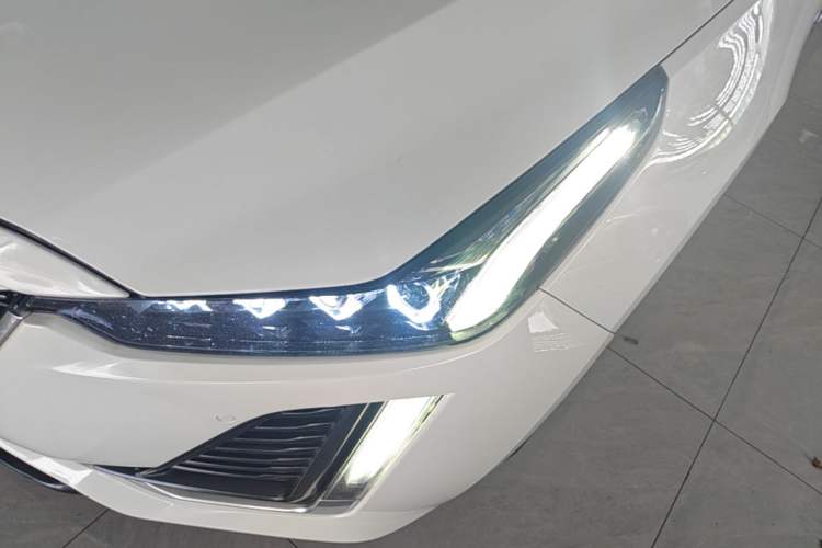 Used Cadillac CT5 2020 Revised Version 28T Luxury Edition Left Front Headlight