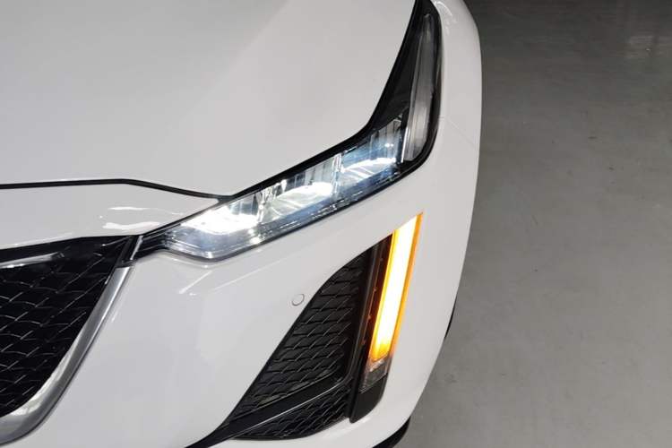 Used Cadillac CT5 2020 Updated 28T Leading Sporty Version Left Front Headlight