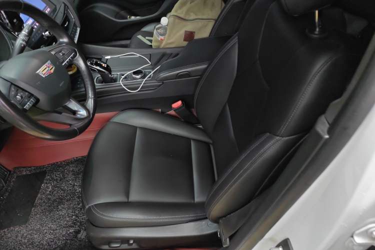 Used Cadillac CT5 2020 28T Fashion Edition Left Front Seat
