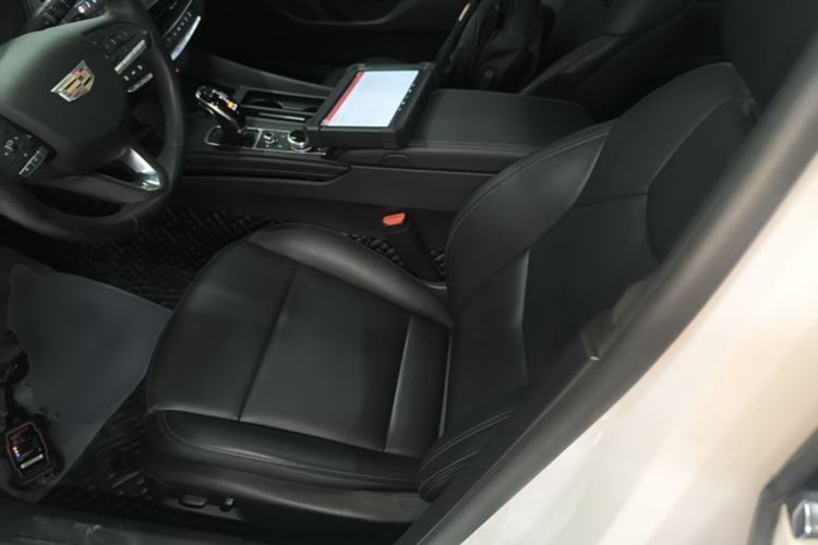 Used Cadillac CT5 2020 Revised Version 28T Fashion Edition Left Front Seat