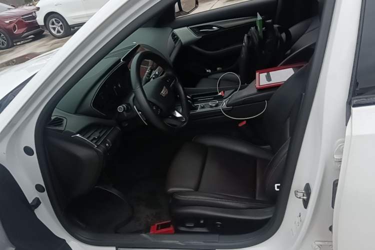 Used Cadillac CT5 2020 Updated 28T Leading Sporty Version Left Front Seat