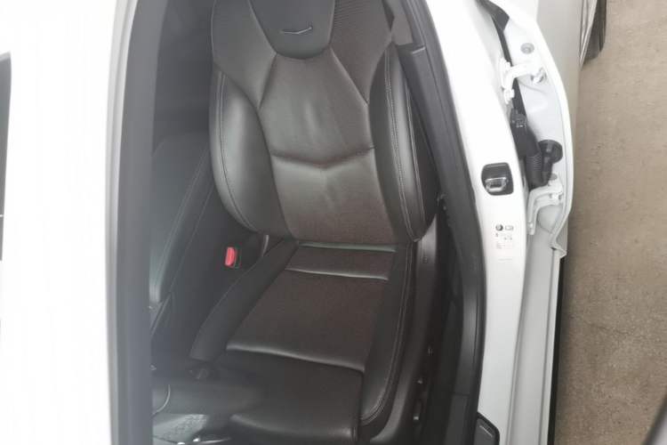 Used Cadillac CT5 2020 Updated 28T Leading Sporty Version Left Front Seat
