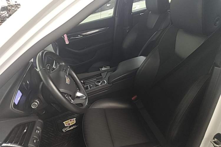 Used Cadillac CT5 2020 Revised Version 28T Tech Edition Left Front Seat
