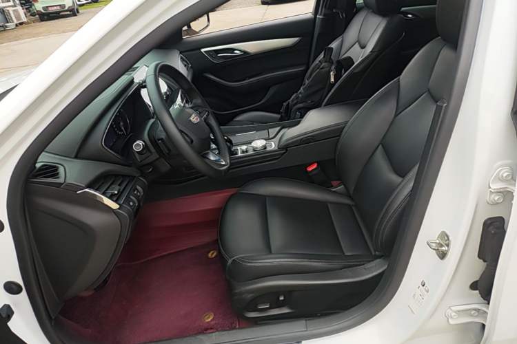 Used Cadillac CT5 2020 Revised Version 28T Fashion Edition Left Front Seat