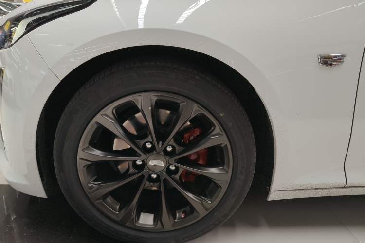 Used Cadillac CT5 2020 Revised Version 28T Luxury Edition Left Front Wheel Hub