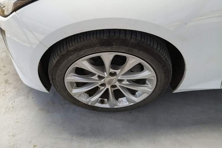 Used Cadillac CT5 2020 Revised Version 28T Luxury Edition Left Front Wheel Hub