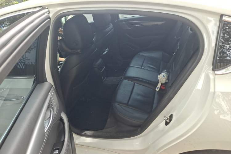 Used Cadillac CT5 2020 28T Luxury Version Left Rear Seat