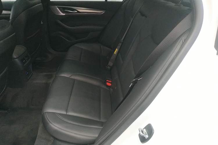 Used Cadillac CT5 2020 Revised Version 28T Luxury Edition Left Rear Seat