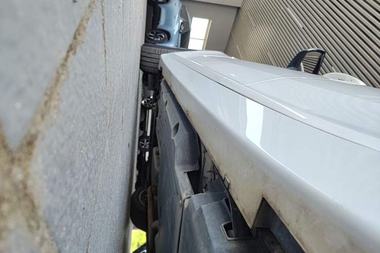 Used Cadillac CT5 2020 28T Tech Edition Left Side Sill