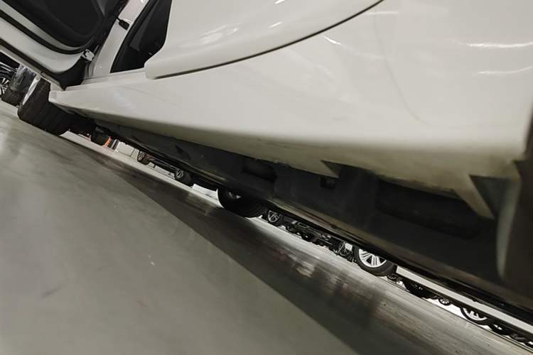 Used Cadillac CT5 2020 Revised Version 28T Luxury Edition Left Side Sill