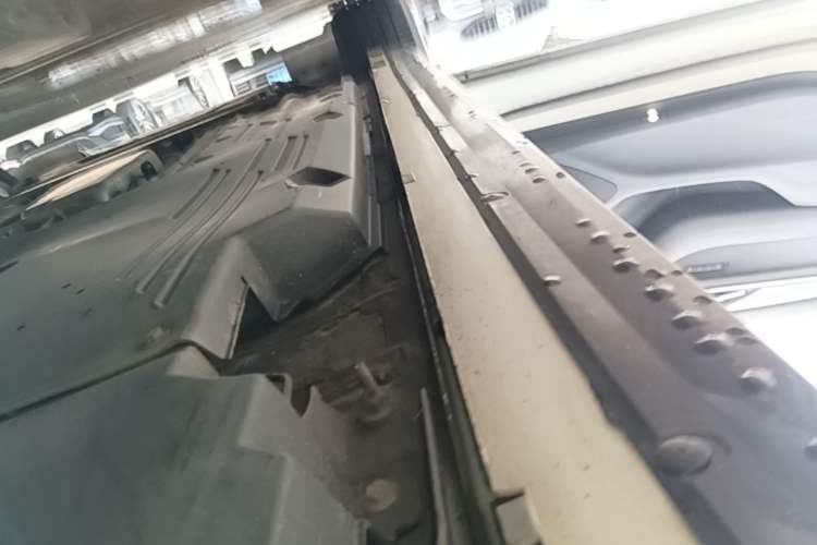 Used Cadillac CT5 2020 Updated 28T Leading Sporty Version Left Side Sill
