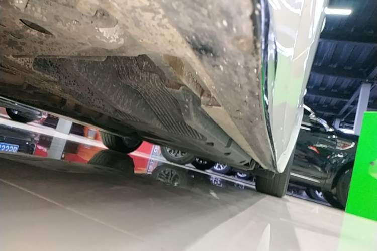 Used Cadillac CT5 2020 Revised Version 28T Stylish Sporty Type Left Side Sill