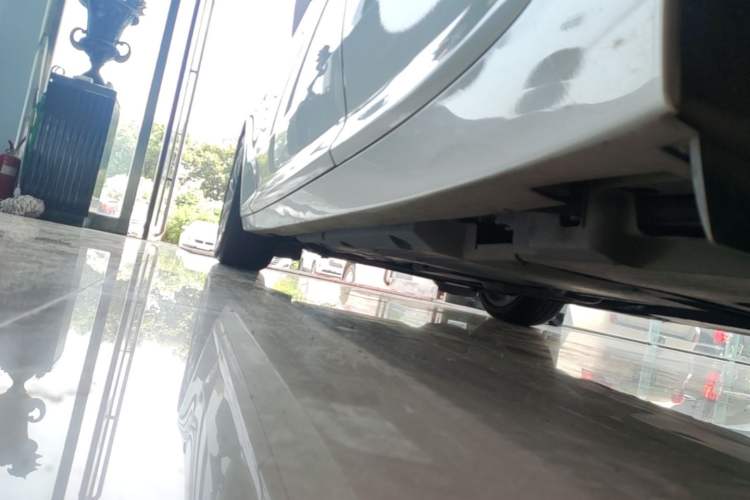 Used Cadillac CT5 2020 28T Luxury Version Left Side Sill