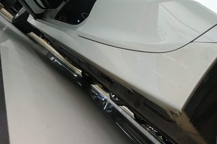 Used Cadillac CT5 2020 28T Fashion Edition Left Side Sill