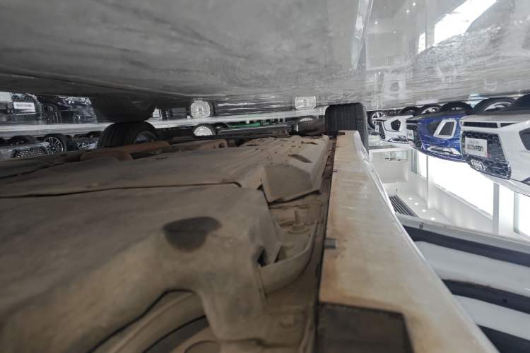 Used Cadillac CT5 2020 28T Fashion Edition Left Side Sill
