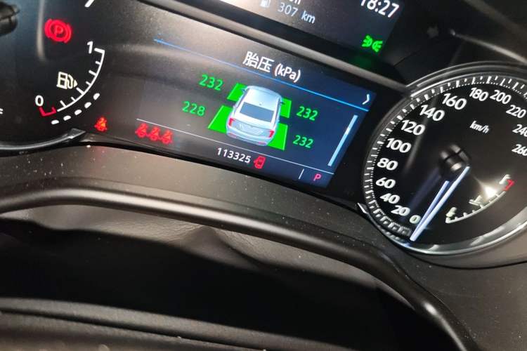 Used Cadillac CT5 2020 Updated 28T Leading Sporty Version Odometer Close Up