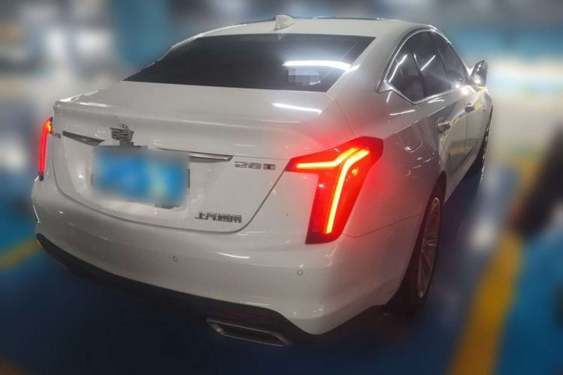 Used Cadillac CT5 2020 28T Fashion Edition Rear Right 45 Deg