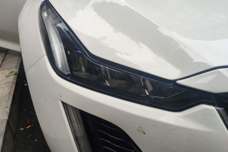 Used Cadillac CT5 2020 28T Fashion Edition Right Front Headlight