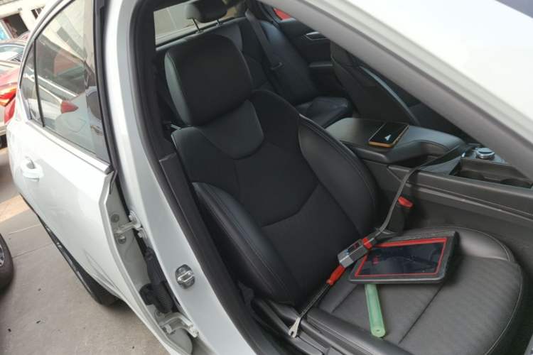 Used Cadillac CT5 2020 28T Tech Edition Right Front Seat