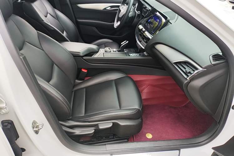 Used Cadillac CT5 2020 Revised Version 28T Fashion Edition Right Front Seat