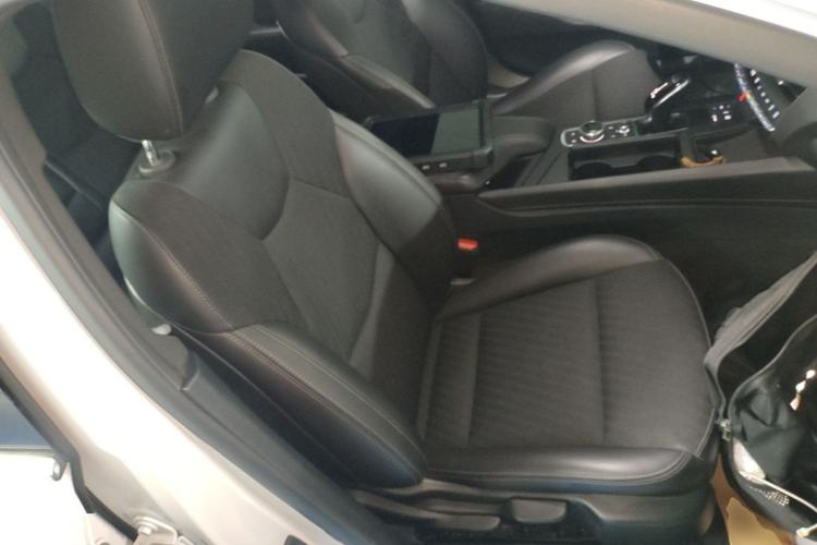 Used Cadillac CT5 2020 Revised Version 28T Tech Edition Right Front Seat