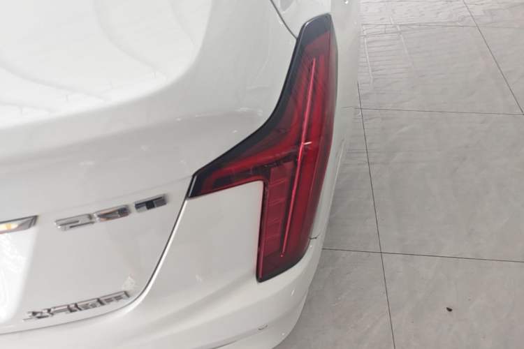 Used Cadillac CT5 2020 Revised Version 28T Luxury Edition Right Rear Taillight