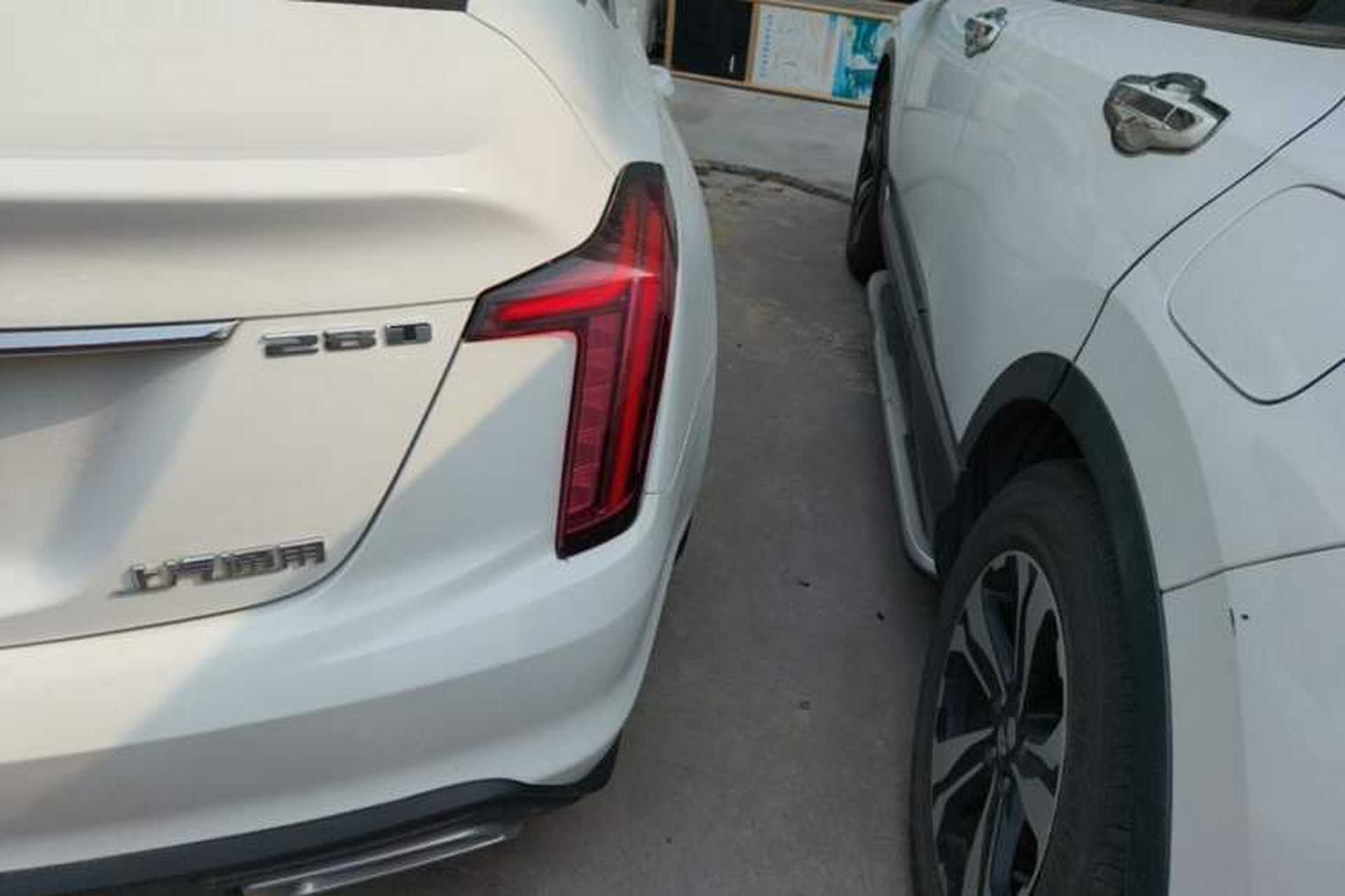 Used Cadillac CT5 2020 28T Tech Edition Right Rear Taillight