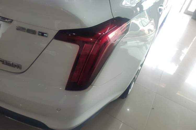 Used Cadillac CT5 2020 28T Luxury Version Right Rear Taillight