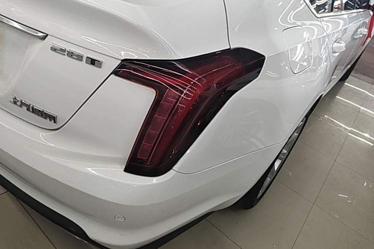 Used Cadillac CT5 2020 Revised Version 28T Tech Edition Right Rear Taillight