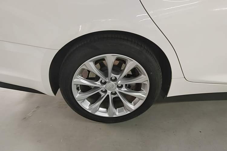 Used Cadillac CT5 2020 Revised Version 28T Luxury Edition Right Rear Wheel Hub