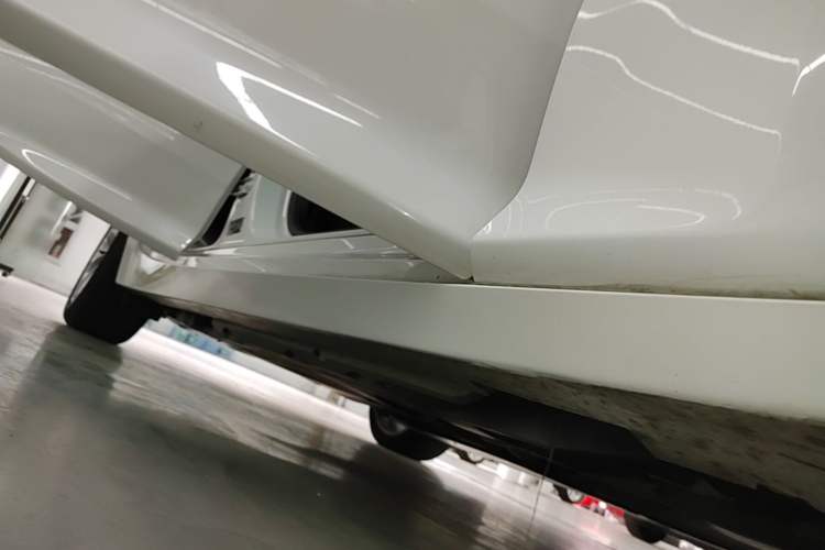 Used Cadillac CT5 2020 Revised Version 28T Luxury Edition Right Side Sill