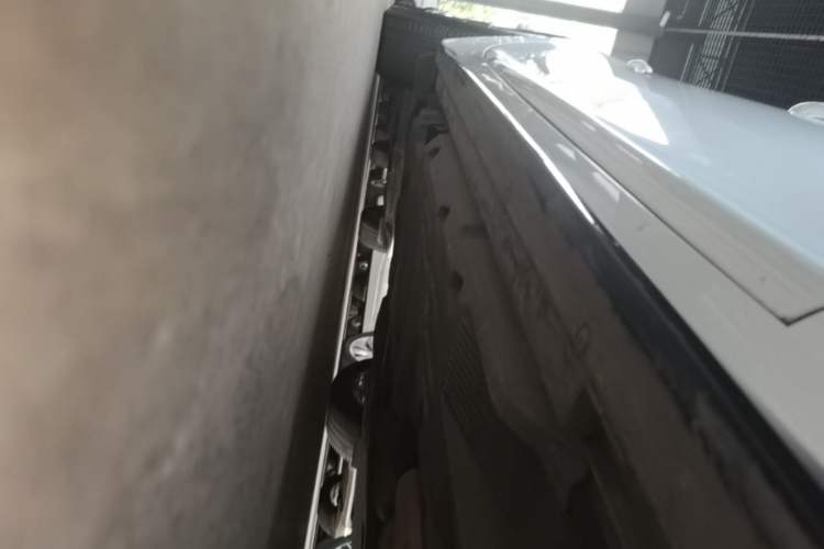 Used Cadillac CT5 2020 Updated 28T Leading Sporty Version Right Side Sill