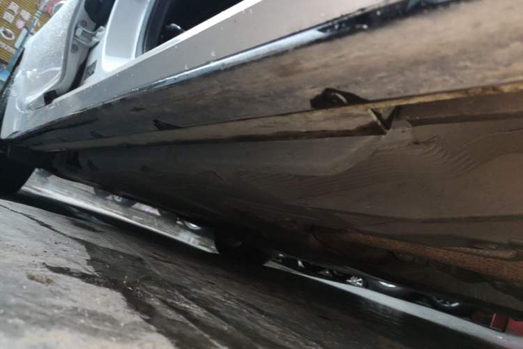 Used Cadillac CT5 2020 28T Leading Sport Model Right Side Sill
