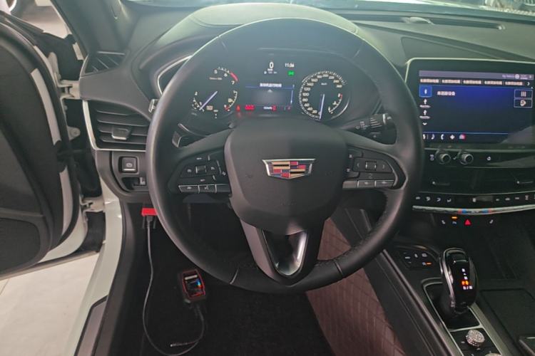 Used Cadillac CT5 2020 Revised Version 28T Luxury Edition Steering Wheel
