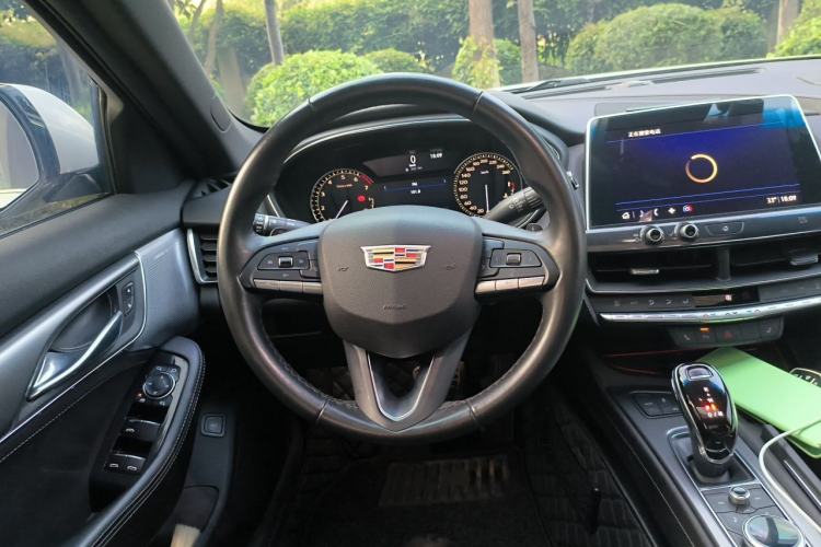 Used Cadillac CT5 2020 Revised Version 28T Luxury Edition Steering Wheel