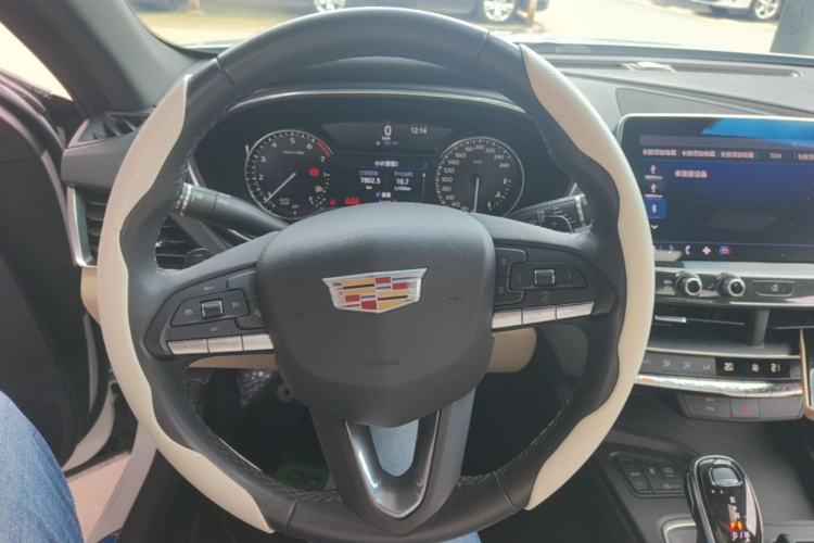 Used Cadillac CT5 2020 28T Fashion Edition Steering Wheel