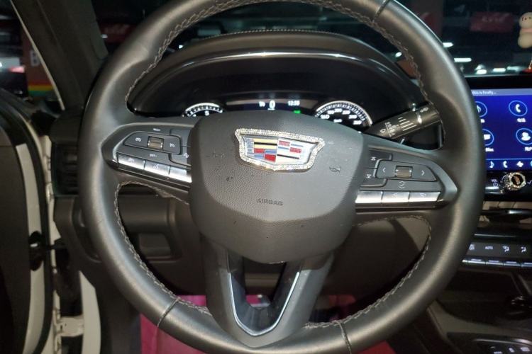 Used Cadillac CT5 2020 Revised Version 28T Luxury Edition Steering Wheel