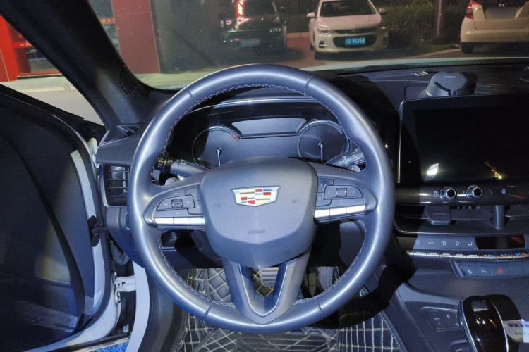 Used Cadillac CT5 2020 28T Luxury Version Steering Wheel