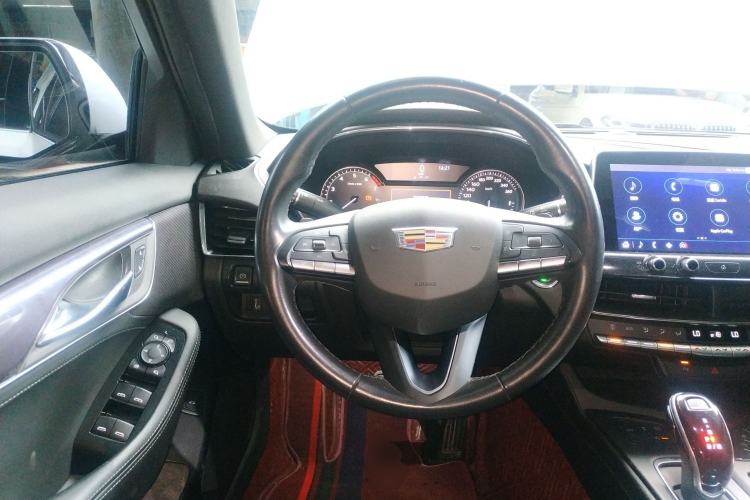 Used Cadillac CT5 2020 28T Fashion Edition Steering Wheel