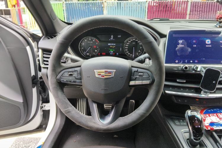 Used Cadillac CT5 2020 28T Leading Sport Model Steering Wheel