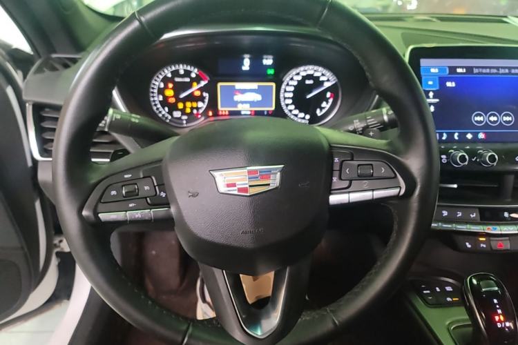 Used Cadillac CT5 2020 Revised Version 28T Luxury Edition Steering Wheel