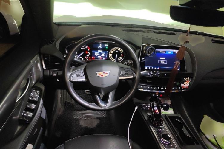 Used Cadillac CT5 2020 Revised Version 28T Luxury Edition Steering Wheel